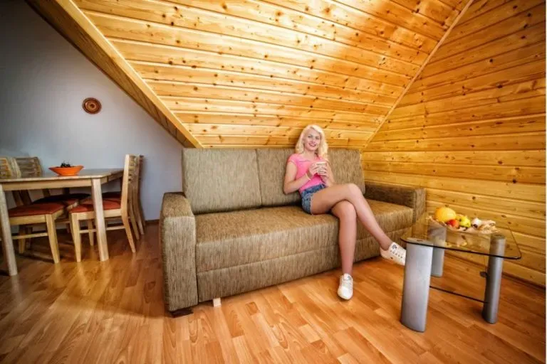 Apartament 4